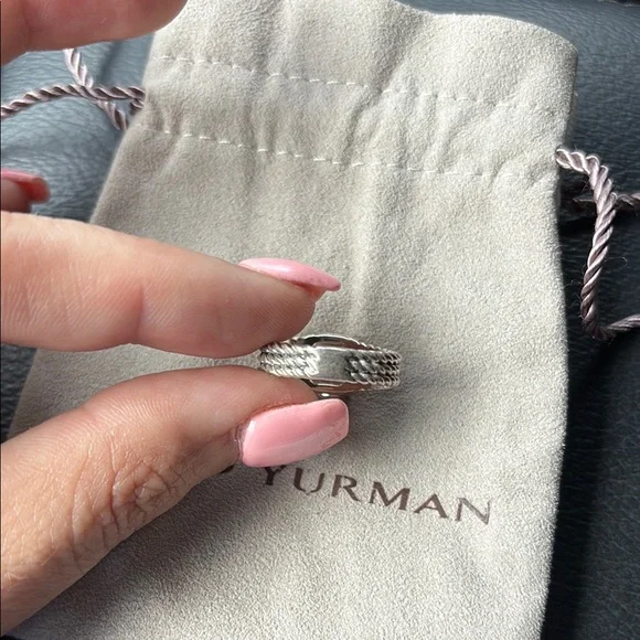 David Yurman Petite Morganite Wheaton Ring - Picture 5 of 6